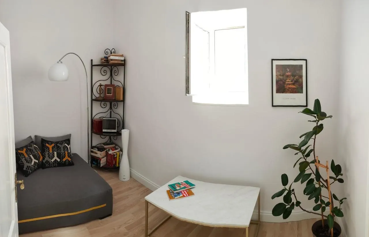 דירות ורשה Apartament - Koszyki - פולין